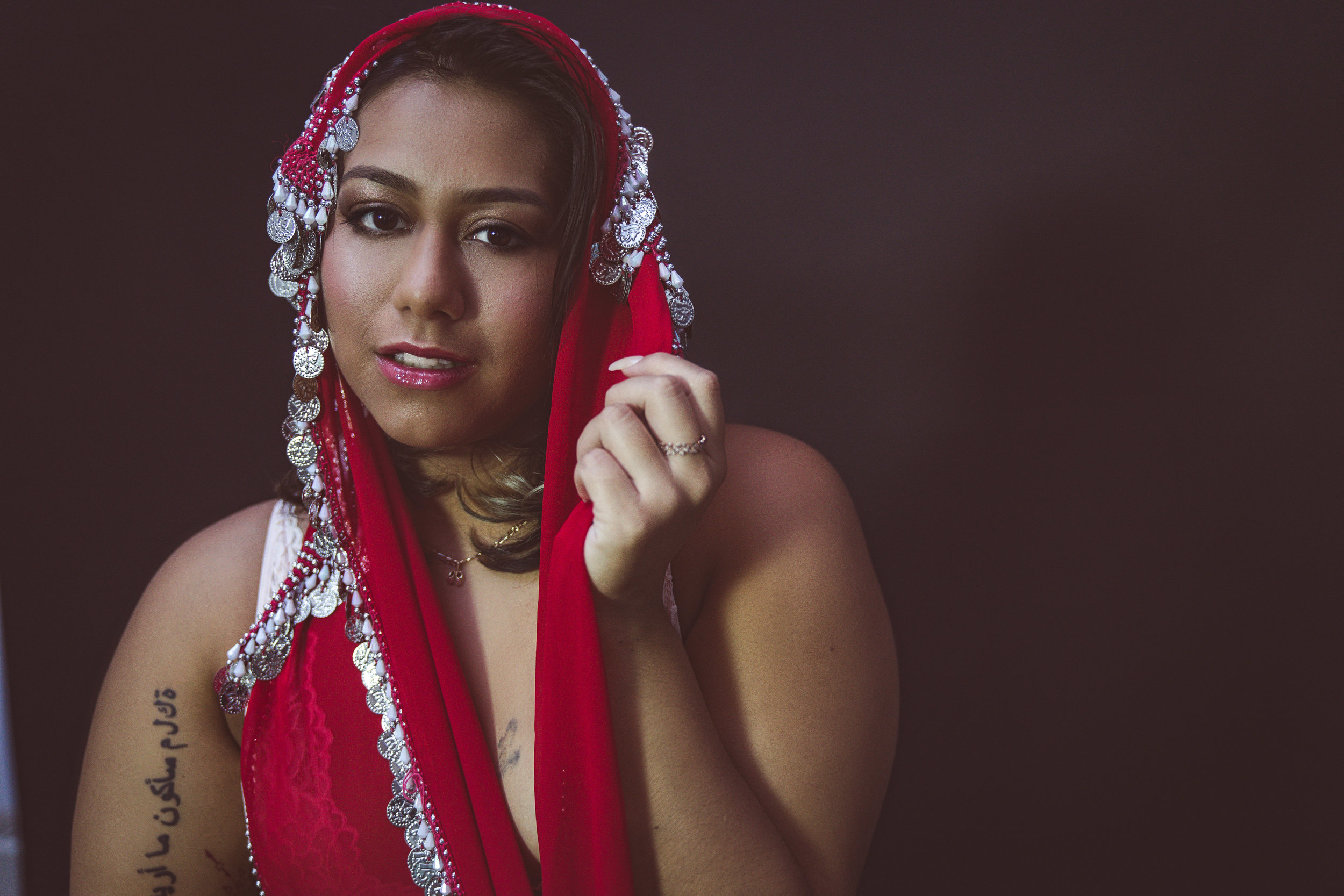 belly dancing scarf, red, portrait